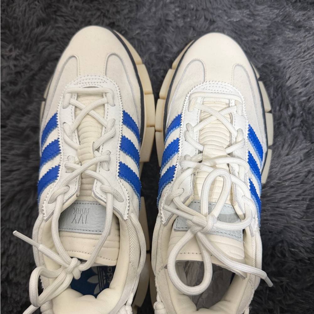 IVY PARK Cream and Blue Women's Sneakers